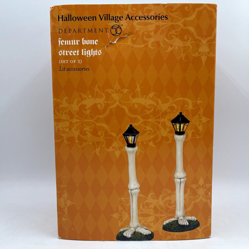 Dept 56 Snow Village Halloween Femur Bone Street Lights #6005567 NIB
